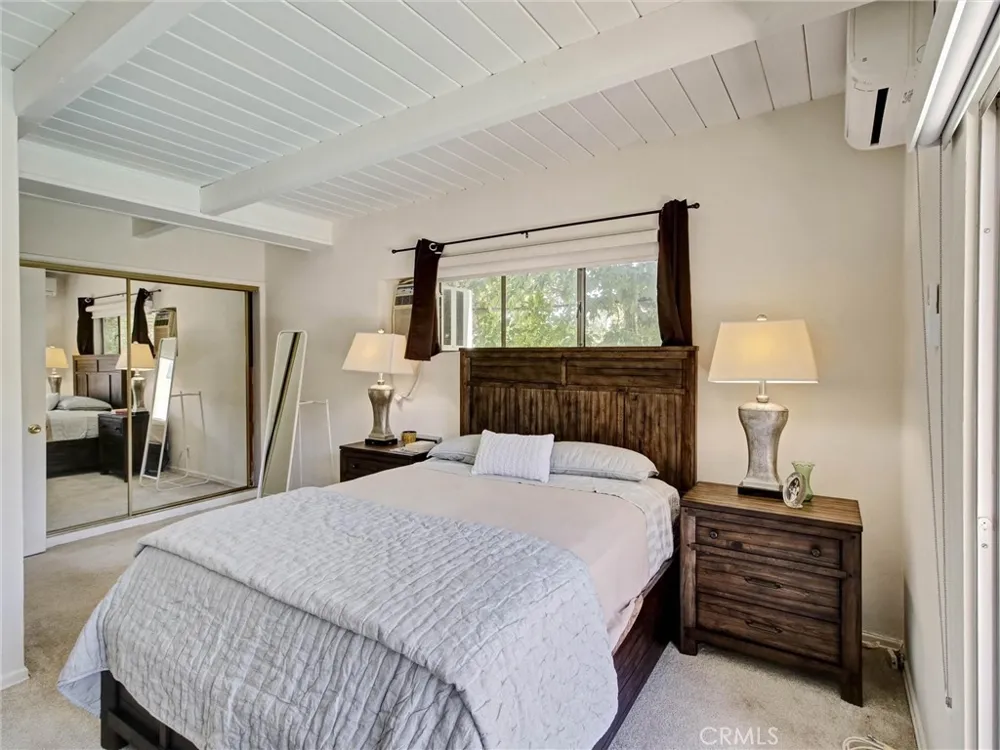4268 Troost Avenue Studio City, CA 91604