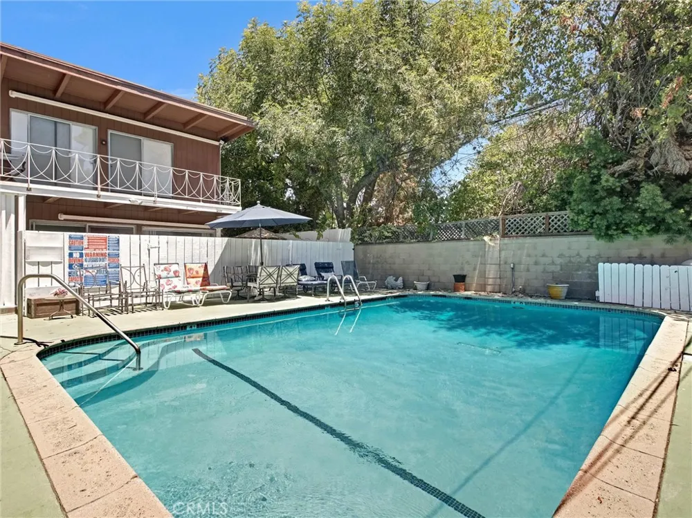 4268 Troost Avenue Studio City, CA 91604