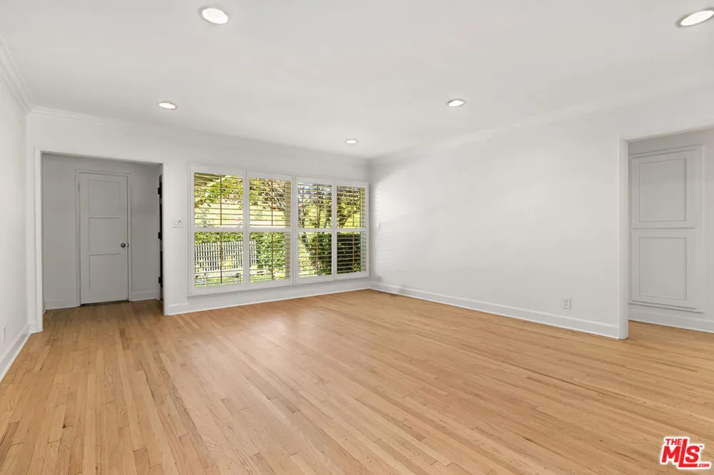 3976 Goodland Avenue Studio City, CA 91604