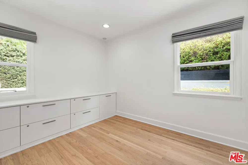 3976 Goodland Avenue Studio City, CA 91604