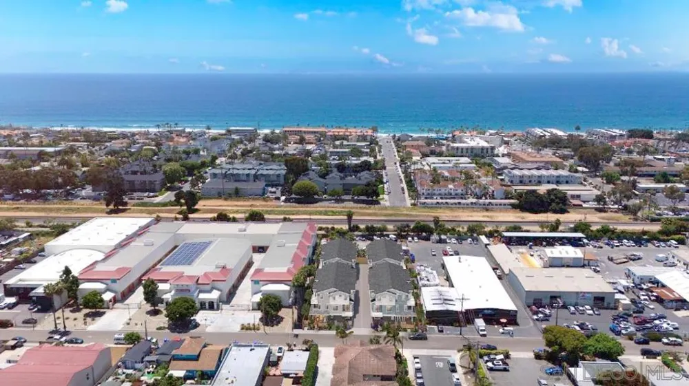 3219 Tyler Street Carlsbad, CA 92008