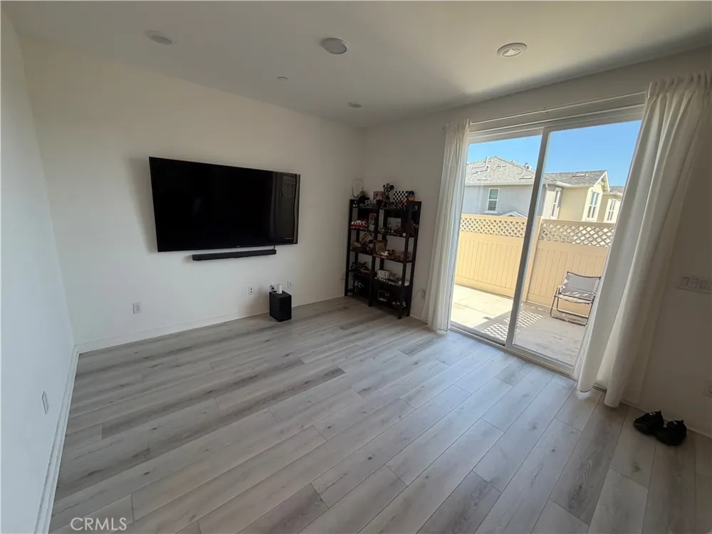 1364 Anise Way Upland, CA 91786