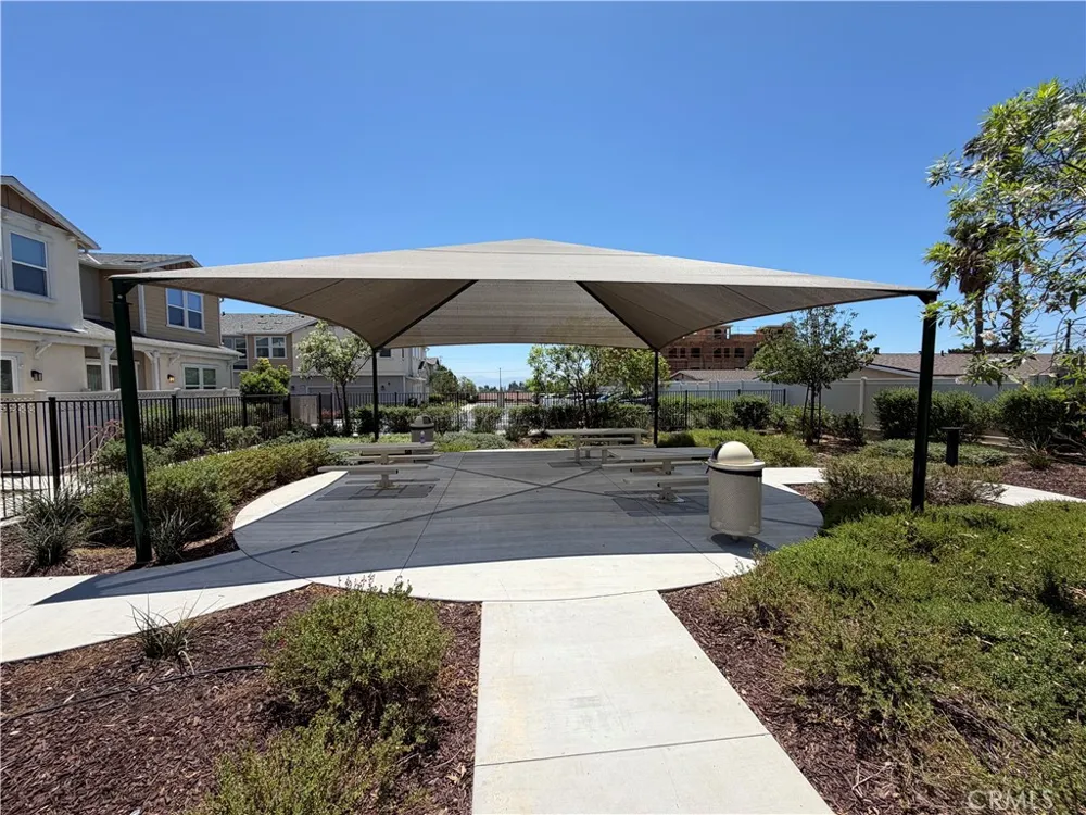 1374 Chervil Way Upland, CA 91786