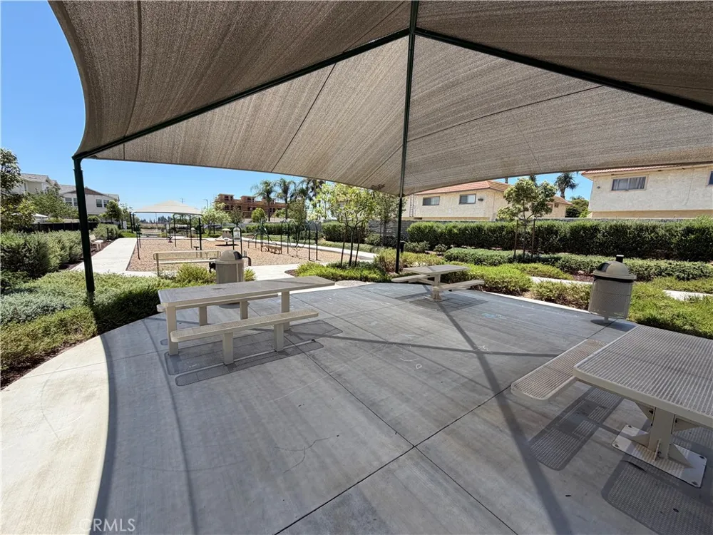 1374 Chervil Way Upland, CA 91786