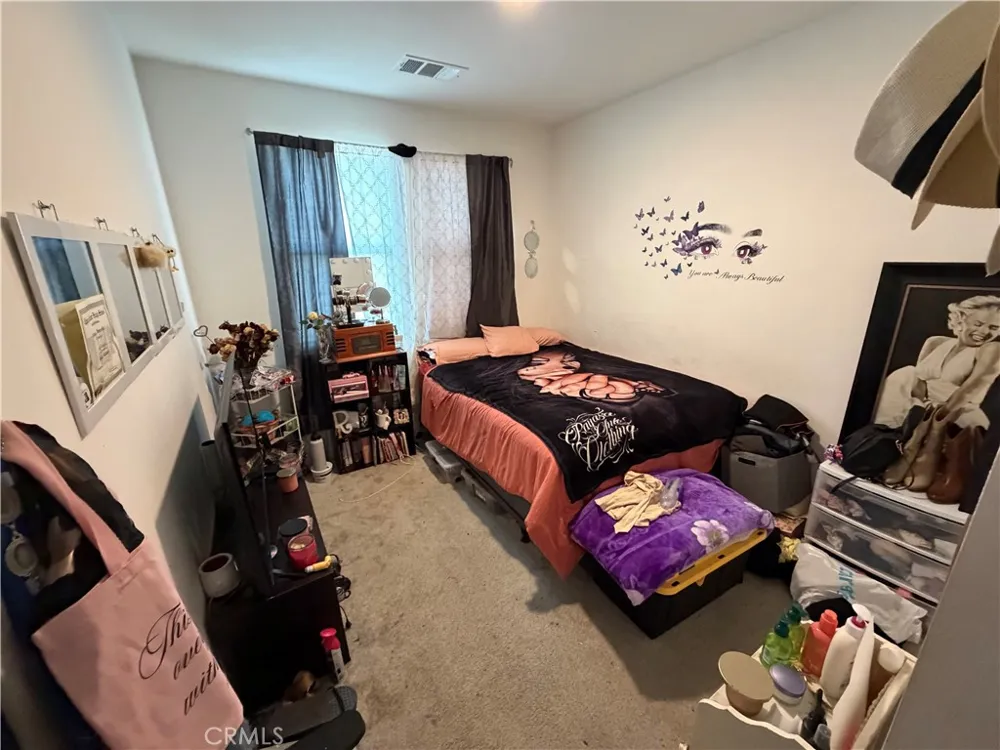 1374 Chervil Way Upland, CA 91786