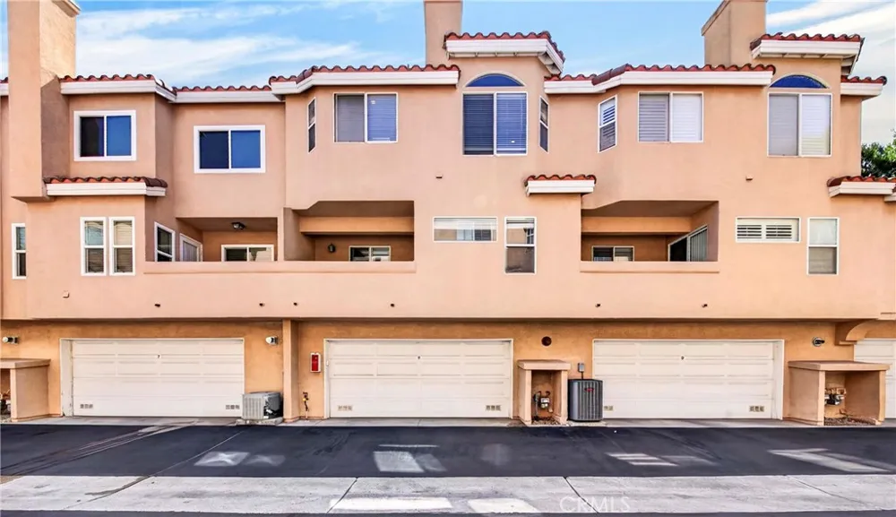 2801 Sepulveda #8 Torrance, CA 90505