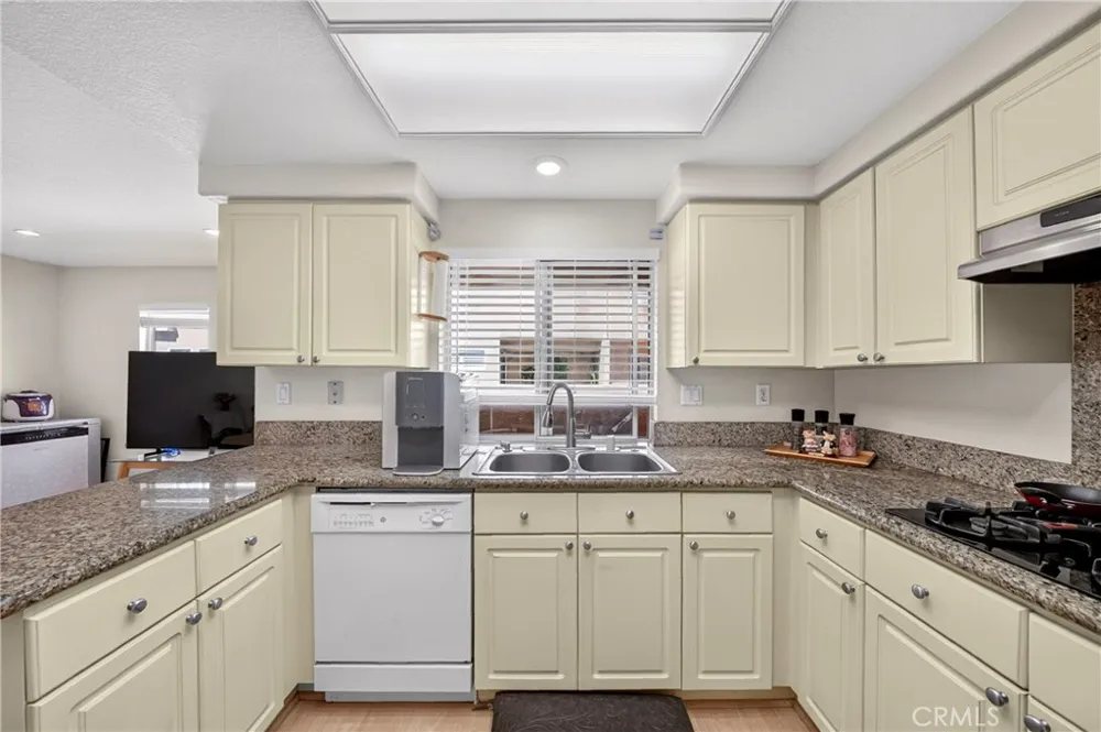 2801 Sepulveda #8 Torrance, CA 90505