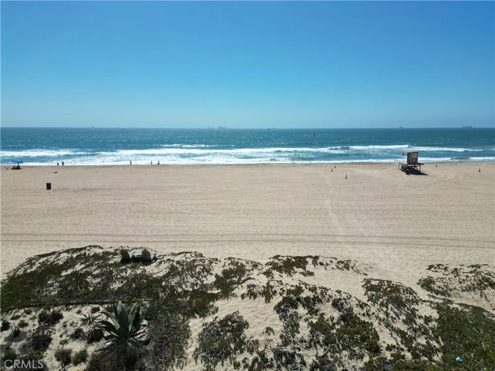 16861 S Pacific Sunset Beach, CA 90742
