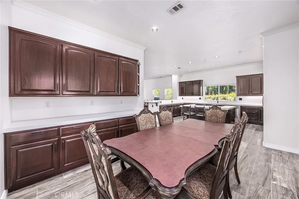 652 Fairway Drive Redlands, CA 92373