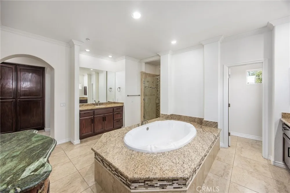 652 Fairway Drive Redlands, CA 92373