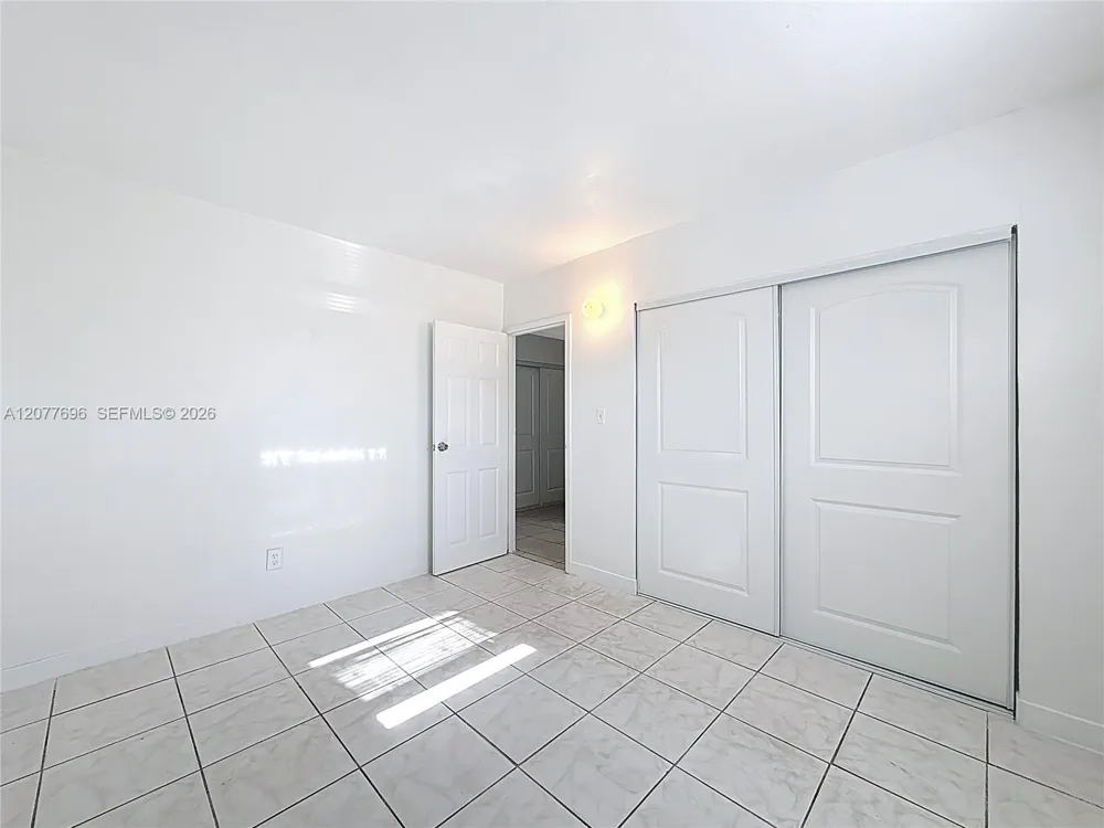 2419 NW 6th Ct Pompano Beach, FL 33069
