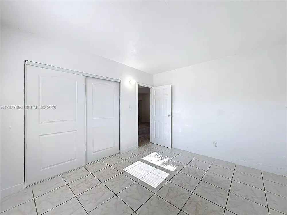 2419 NW 6th Ct Pompano Beach, FL 33069