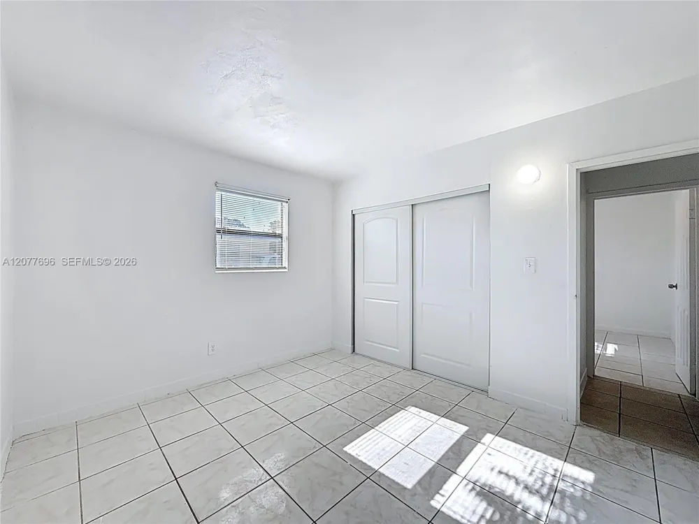 2419 NW 6th Ct Pompano Beach, FL 33069