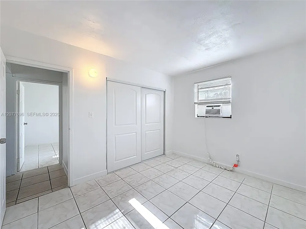 2419 NW 6th Ct Pompano Beach, FL 33069