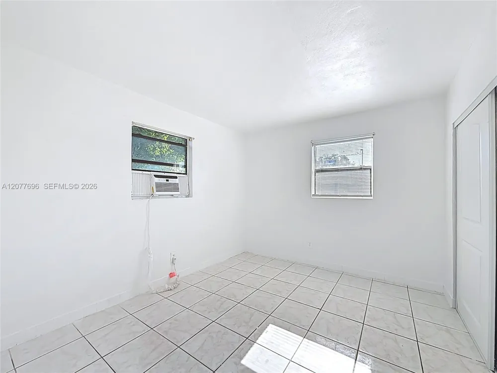 2419 NW 6th Ct Pompano Beach, FL 33069