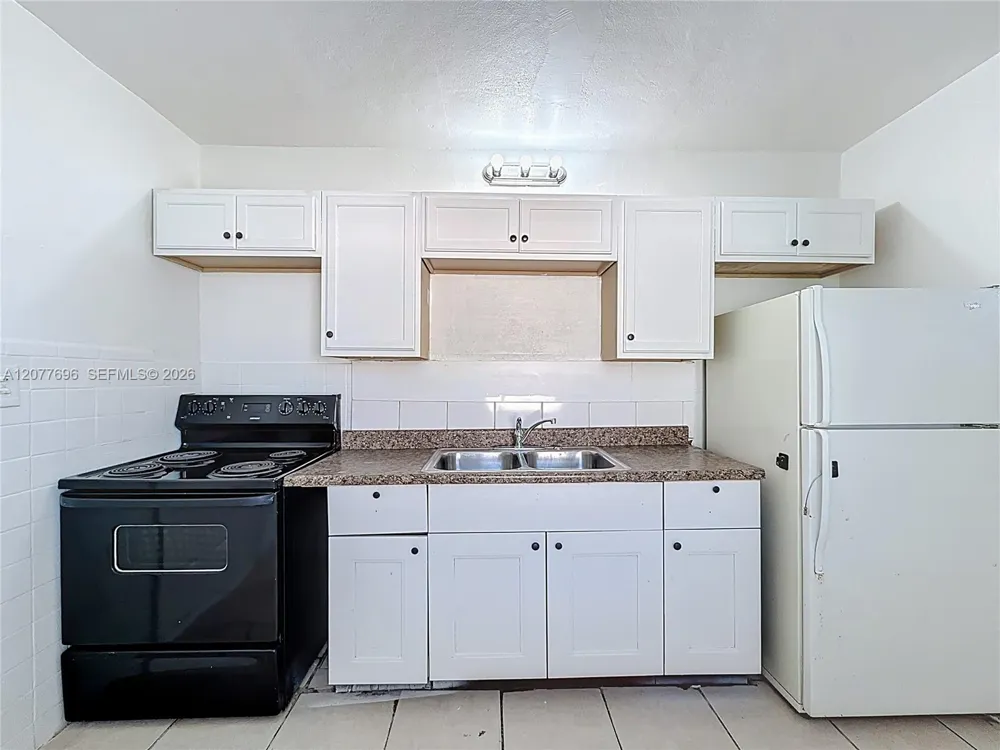 2419 NW 6th Ct Pompano Beach, FL 33069