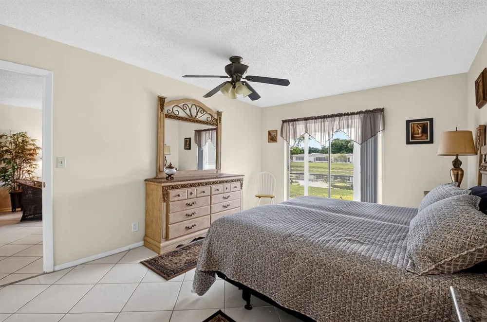 226 LAKE CONSTANCE DRIVE #226 West Palm Beach, FL 33411