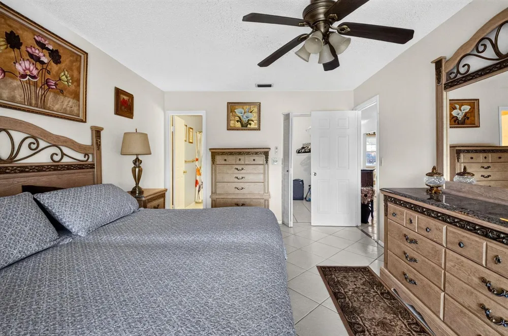 226 LAKE CONSTANCE DRIVE #226 West Palm Beach, FL 33411