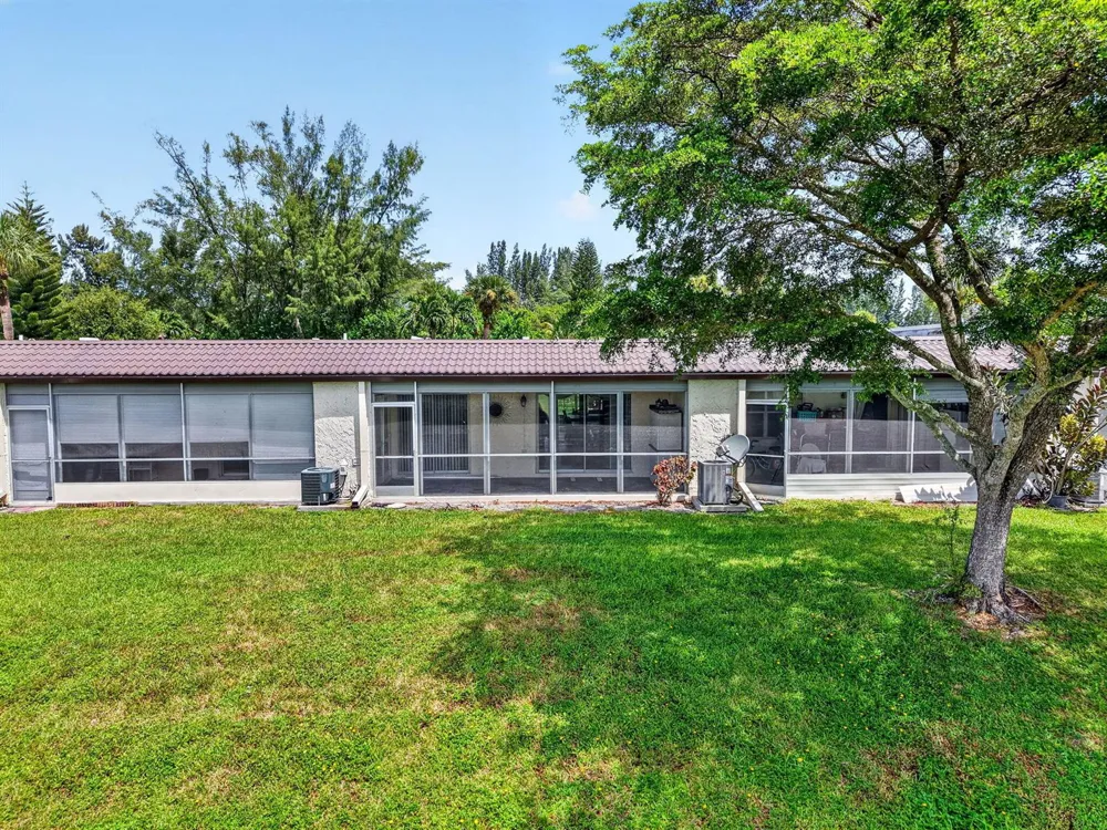 226 LAKE CONSTANCE DRIVE #226 West Palm Beach, FL 33411
