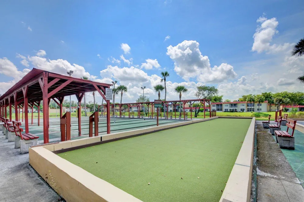 226 LAKE CONSTANCE DRIVE #226 West Palm Beach, FL 33411