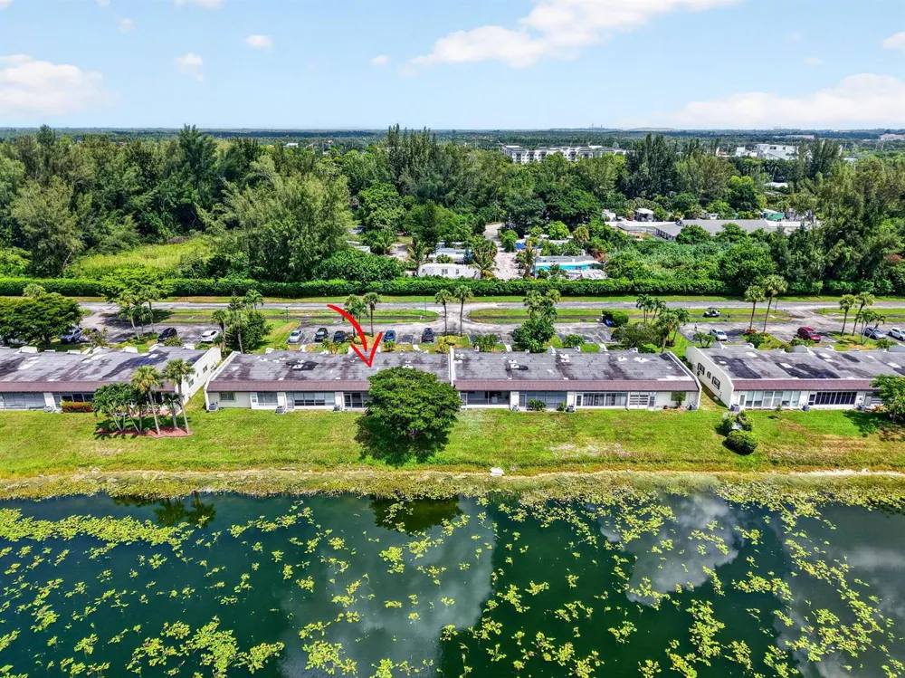 226 LAKE CONSTANCE DRIVE #226 West Palm Beach, FL 33411