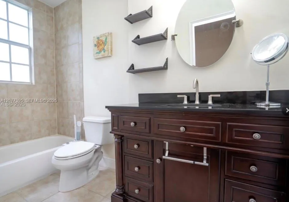2685 NE 9th Ave #4 Wilton Manors, FL 33334