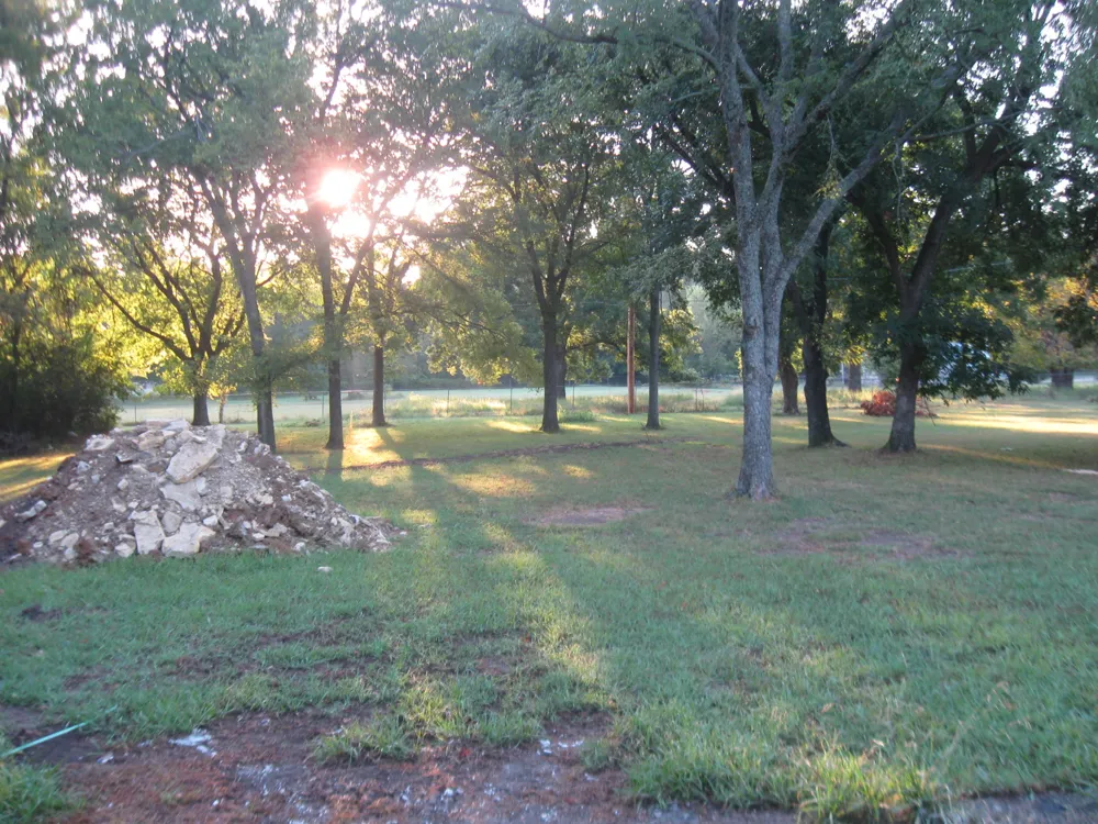 2056 Cherokee Avenue Chouteau, OK 74337