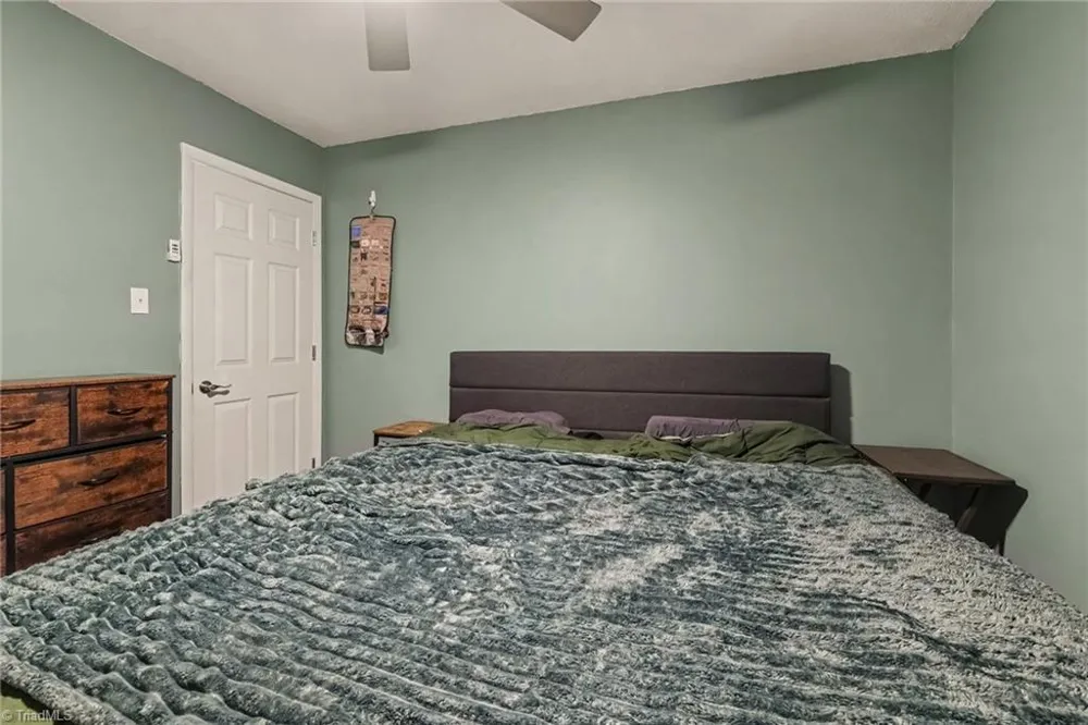 2205 Cardinal Drive Jamestown, NC 27282