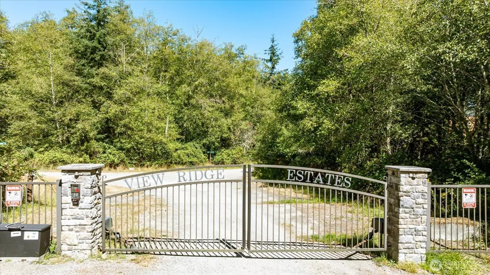 3437 Water View Langley, WA 98260