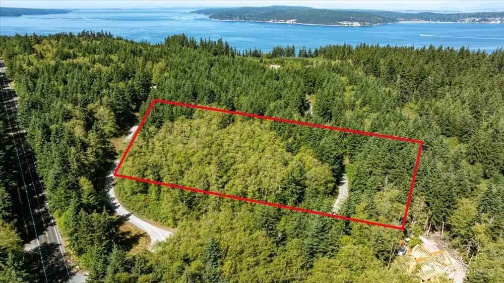 3437 Water View Langley, WA 98260