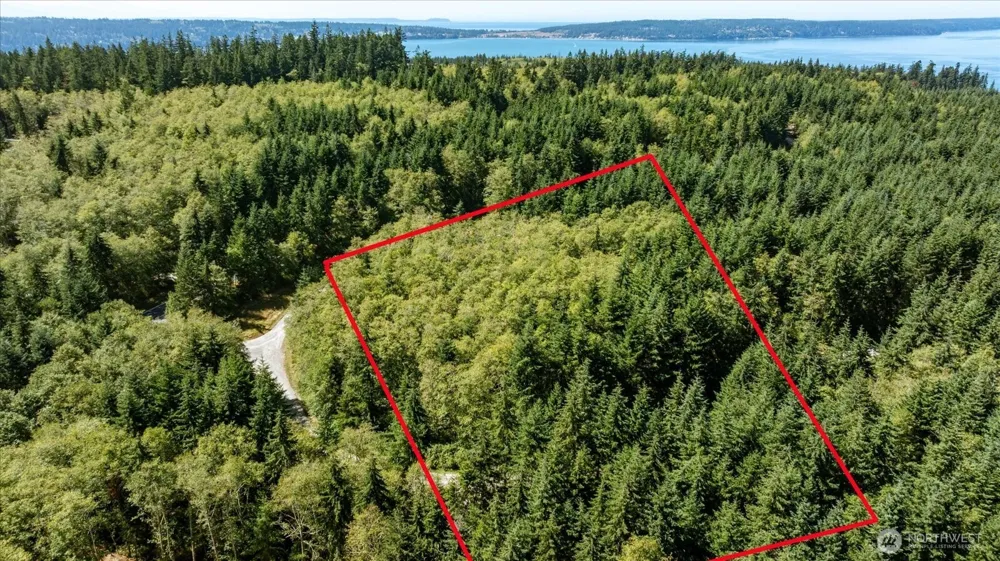 3437 Water View Langley, WA 98260