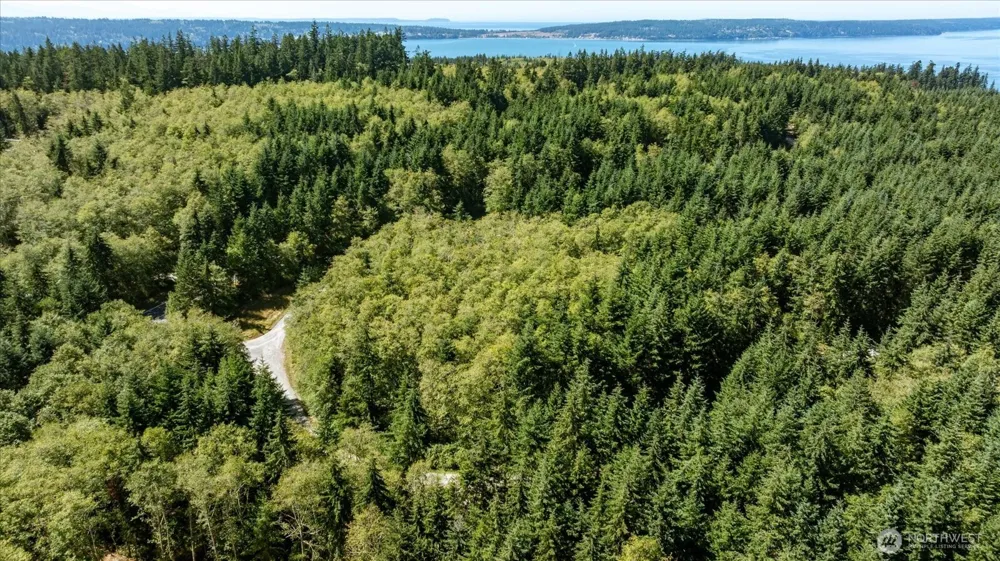 3437 Water View Langley, WA 98260