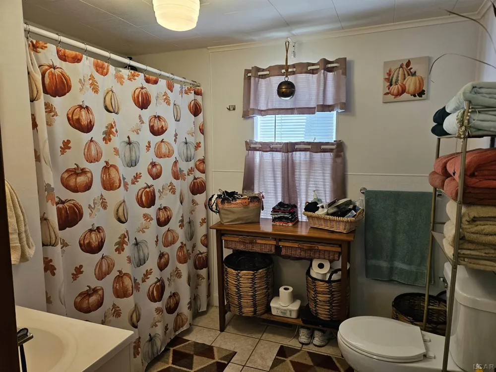 1116 Walker Street Jackson City, MI 49202