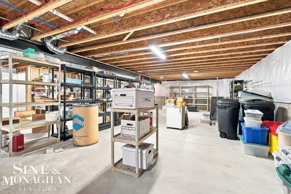 333 Hawks Nest Drive East China Township, MI 48054
