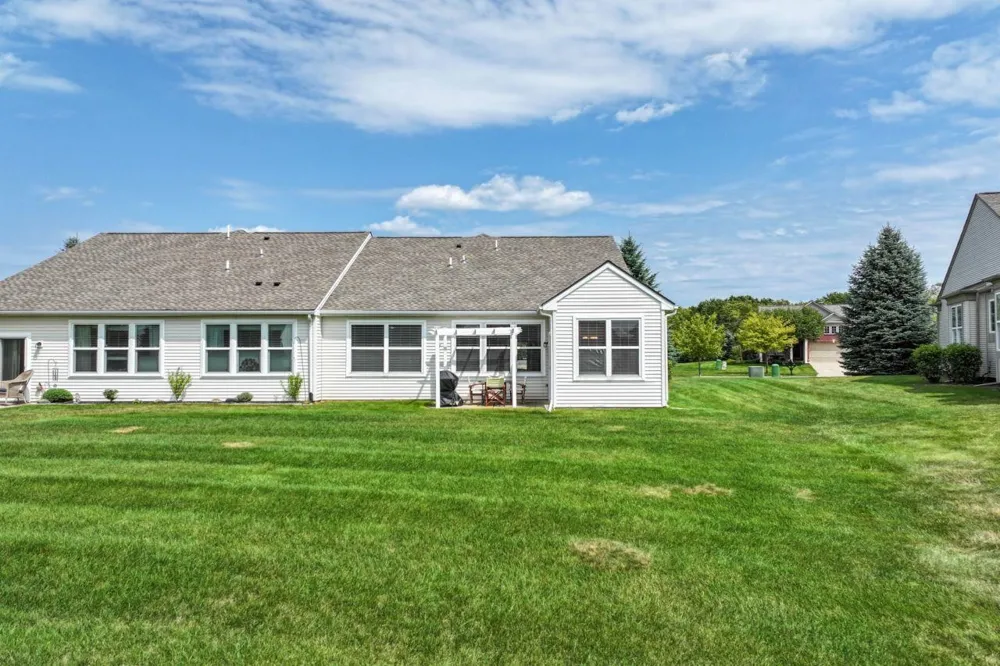 6547 Prairie Dunes Drive Grand Blanc Charter Township, MI 48439