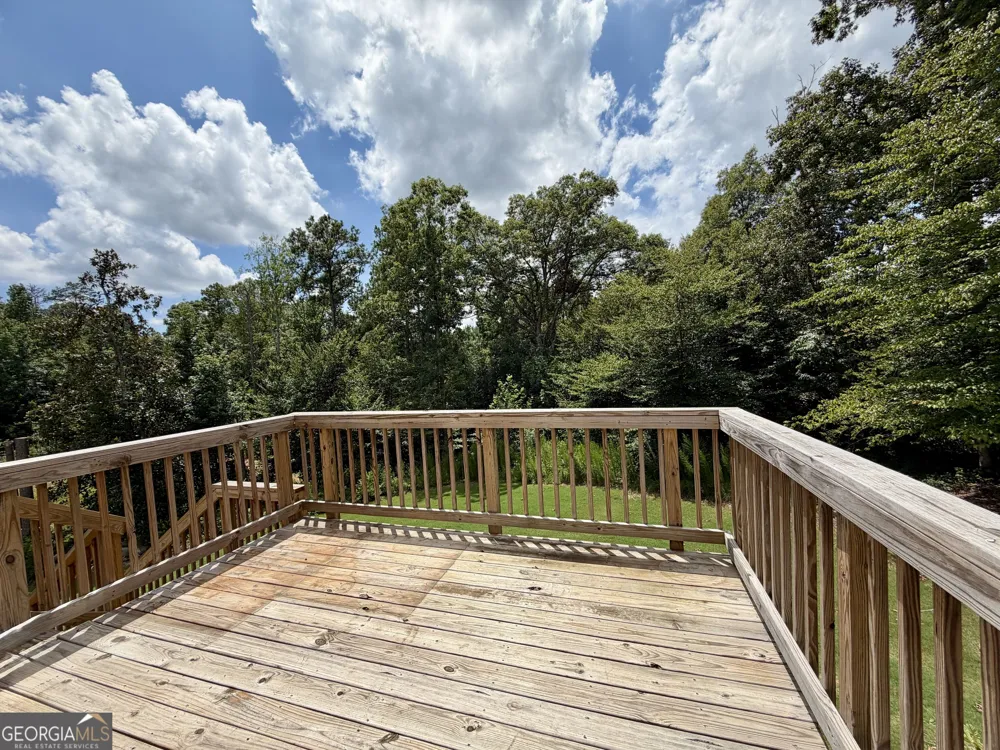 121 Quail Forest CIR Toccoa, GA 30577