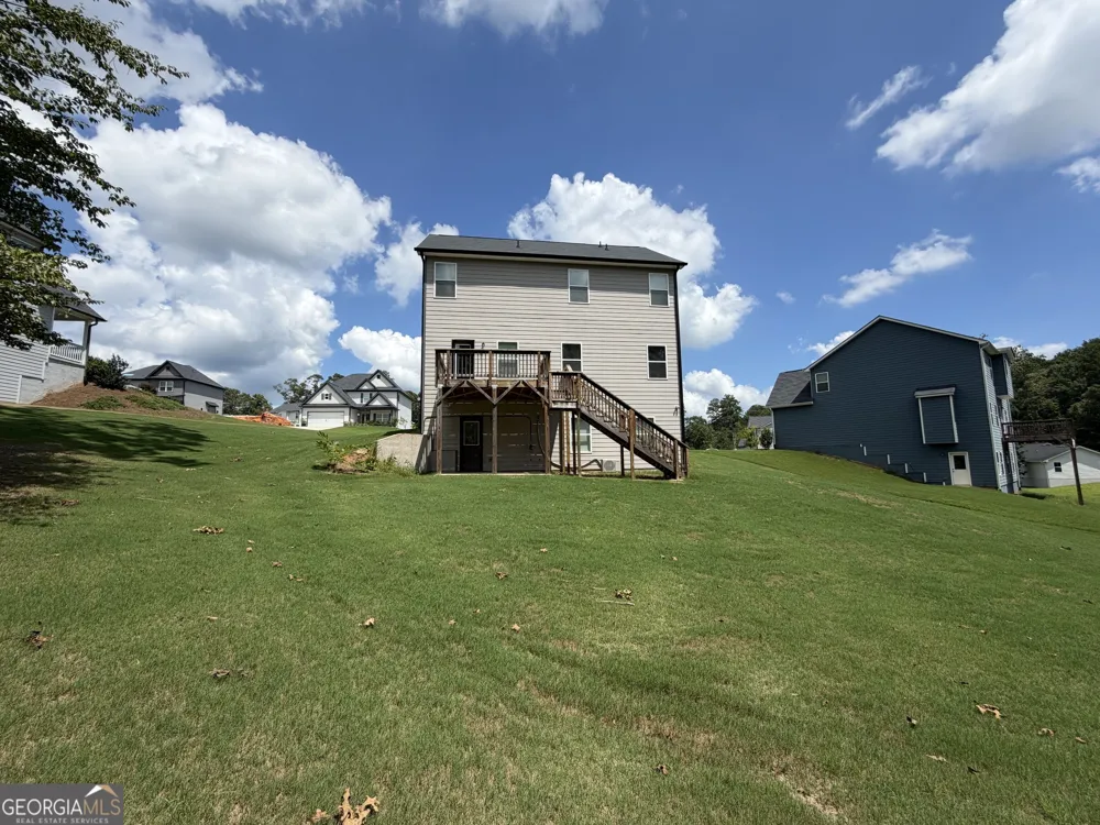 121 Quail Forest CIR Toccoa, GA 30577