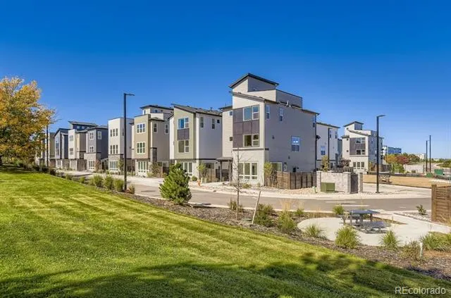 10922 E Hinsdale Circle Centennial, CO 80112