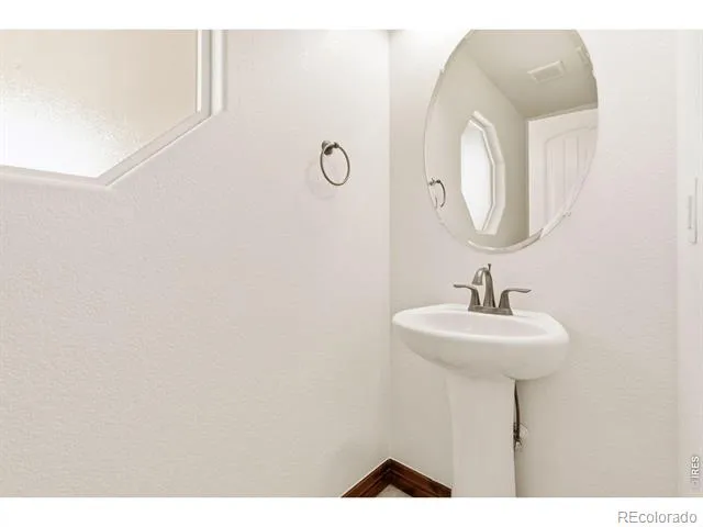 8825 Blackwood Drive Windsor, CO 80550