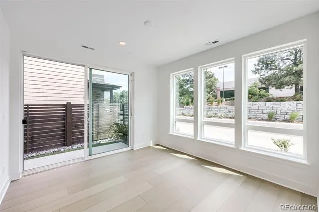 10904 E Hinsdale Circle Centennial, CO 80112