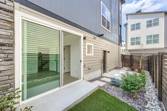 10904 E Hinsdale Circle Centennial, CO 80112
