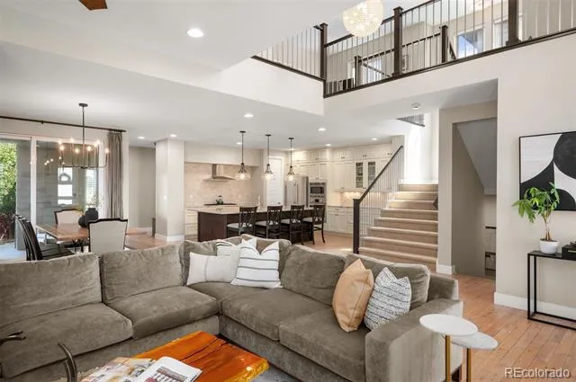 7945 E Prairie Meadow Drive Denver, CO 80238