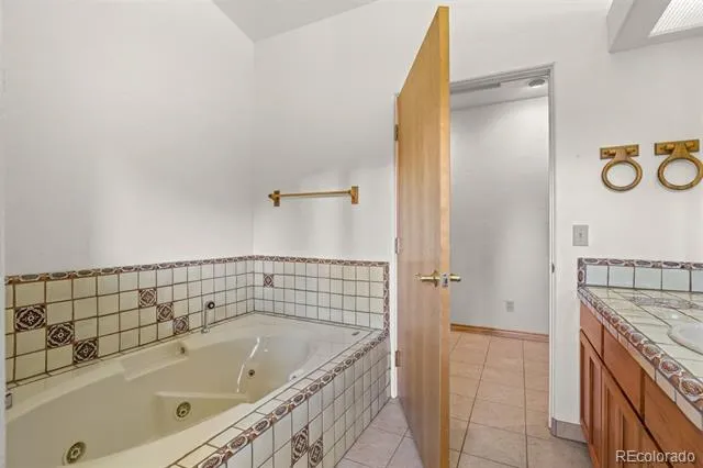 12868 Cottonwood Road Littleton, CO 80127