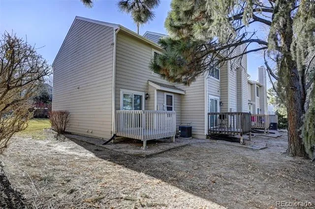524 Shady Crest Circle Colorado Springs, CO 80916