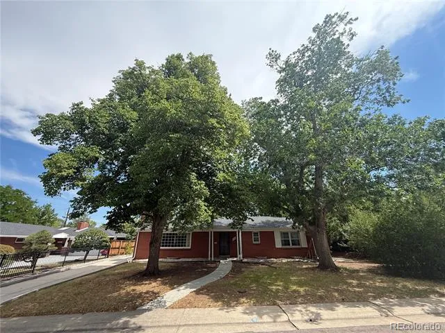 2324 S Forest Drive Denver, CO 80222