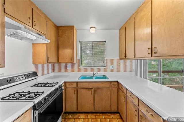 4105 Garrett Place Colorado Springs, CO 80907