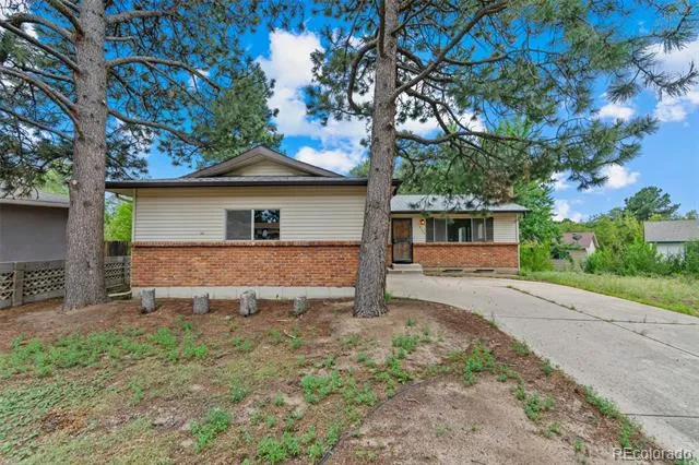 4105 Garrett Place Colorado Springs, CO 80907