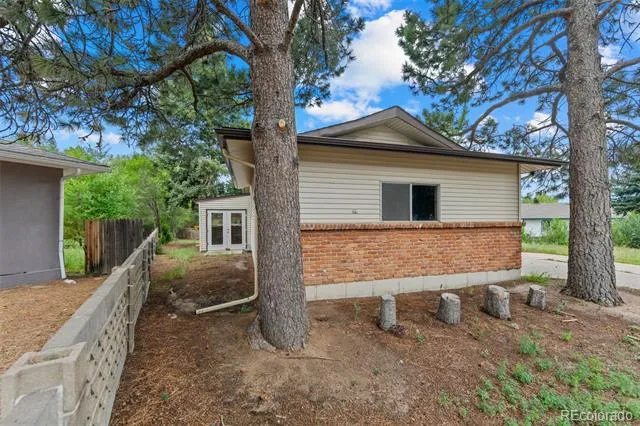 4105 Garrett Place Colorado Springs, CO 80907