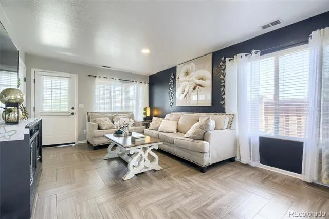 18646 E 42nd Avenue Denver, CO 80249