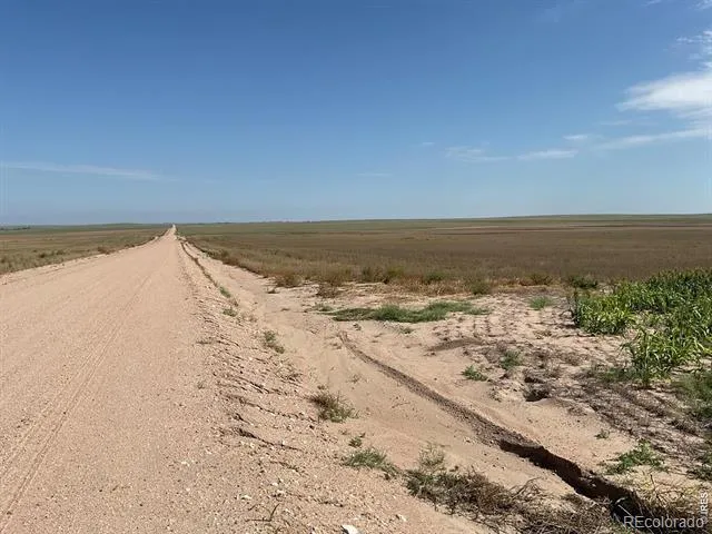 26 gg Road Snyder, CO 80750